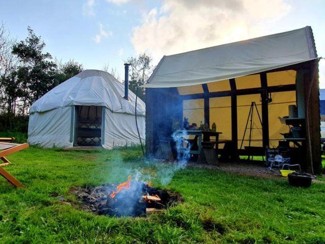 Mill Haven Place Glamping Yurt 3 Haverfordwest Esterno foto